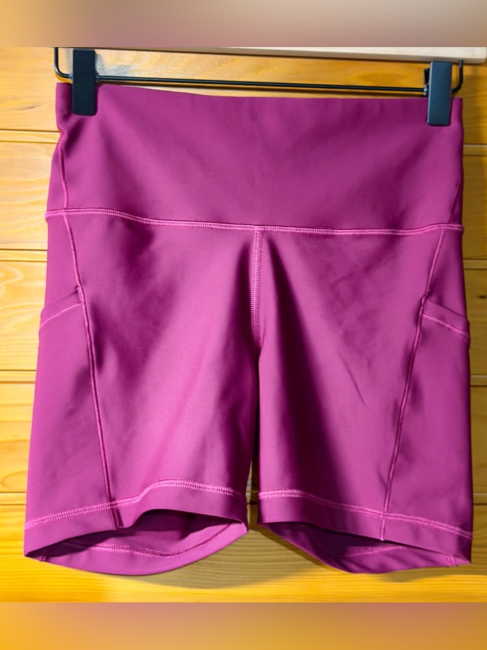 Athleta Interval Stash 5" Short Magenta Berry Pink High Rise Bike Shorts Size S